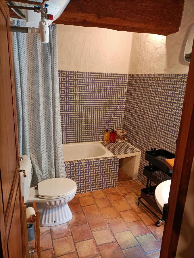 Villeneuve-lès-Avignon Maison Atypique Coeur De Village Historique מראה חיצוני תמונה